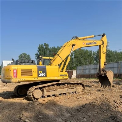 Използван верижен багер Komatsu PC360